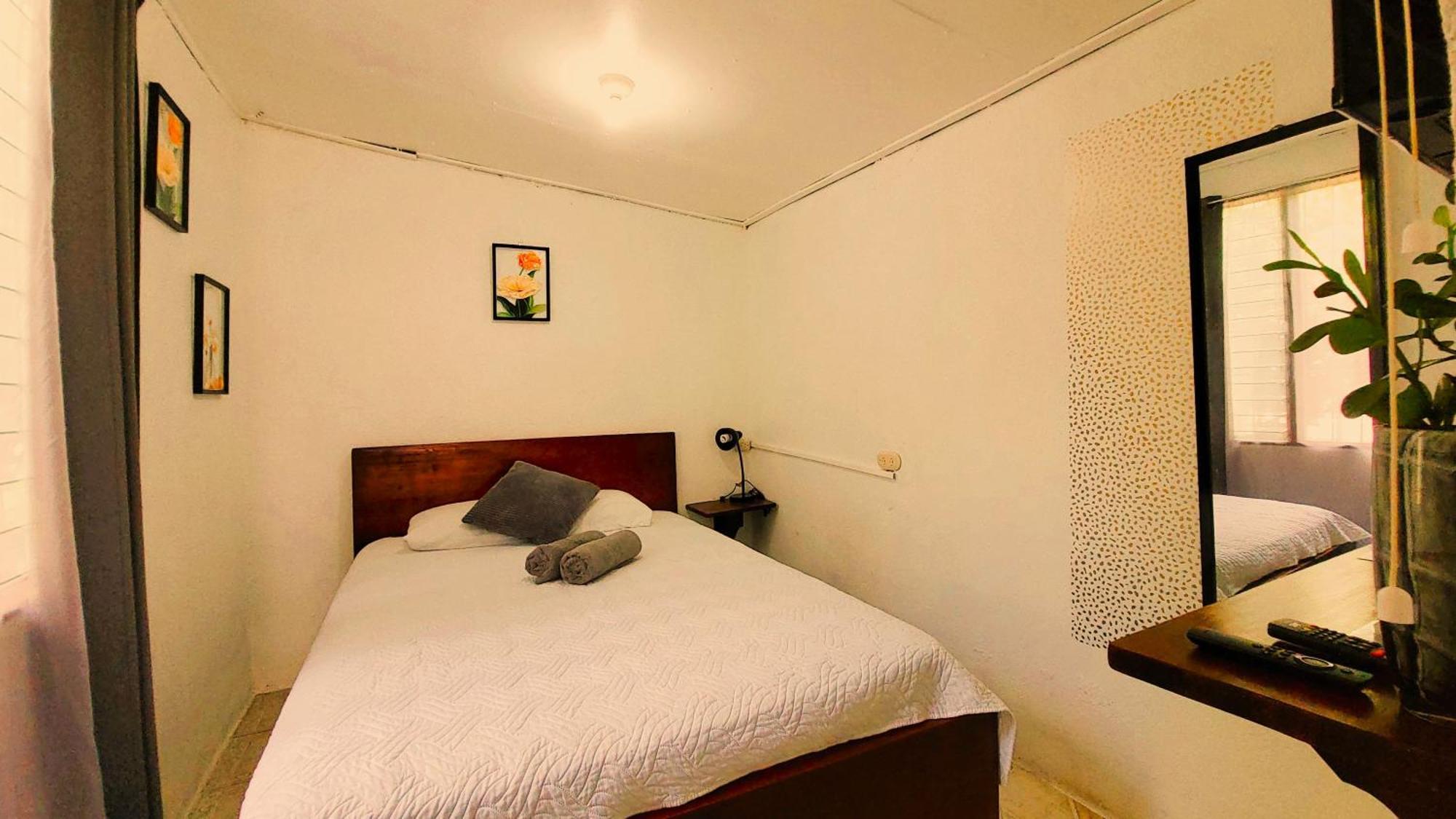 Tico Bed & Breakfast Ла Фортуна Экстерьер фото